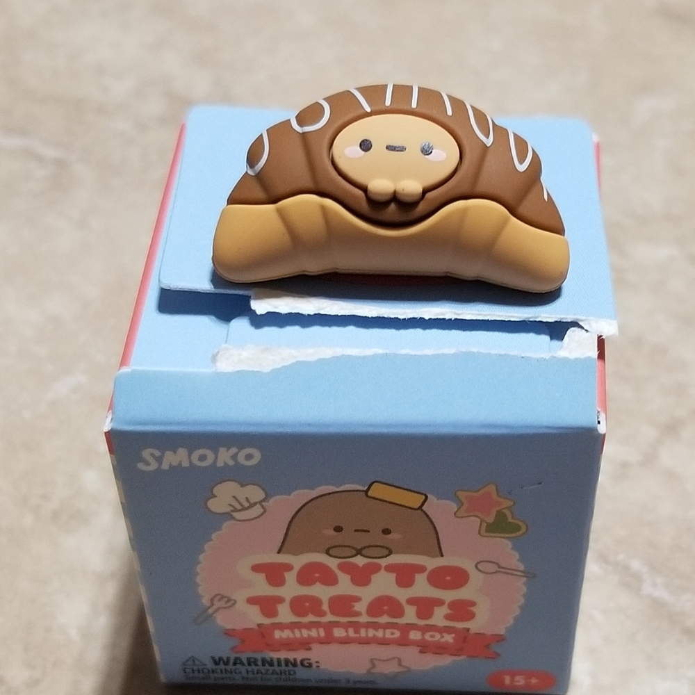 Smoko Tayto Treats Blind Box Series: Chocolate Croissant Tayto Figure